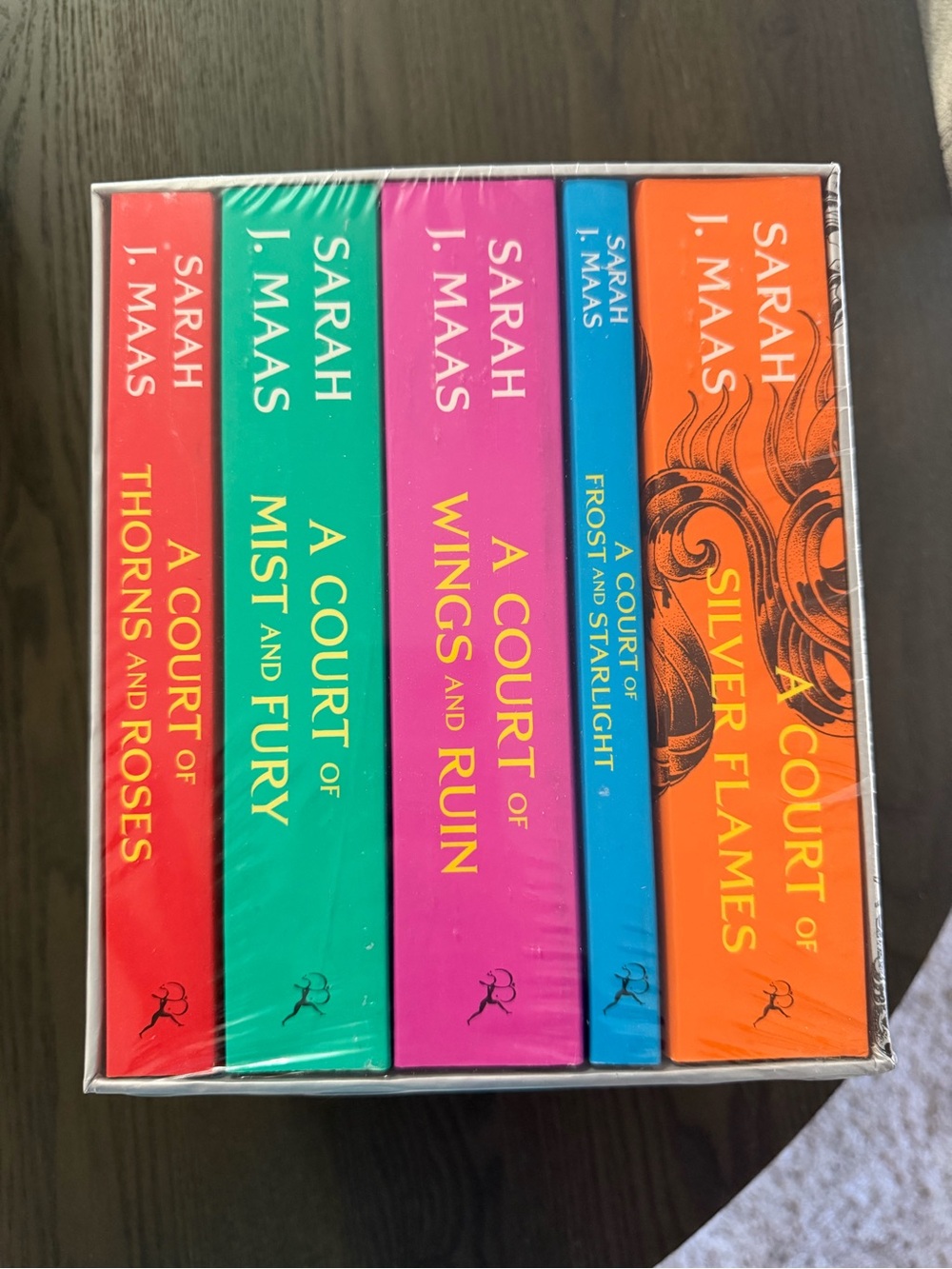 A Court of Thorns and Roses 5-Book Paperback Box Set Sarah J Maas NEW Sealed